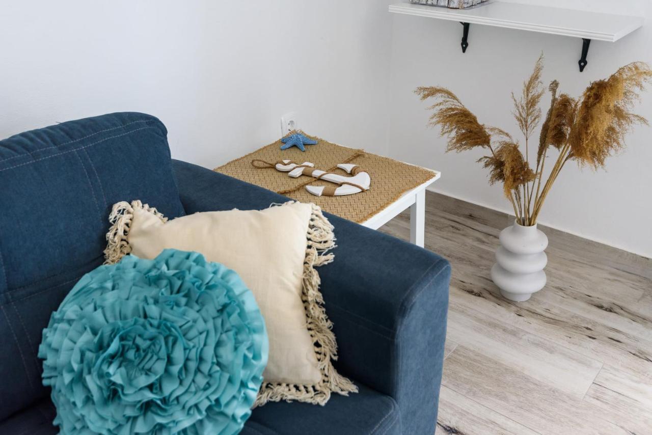 Apartments Morska Vila 3 Komarna Luaran gambar